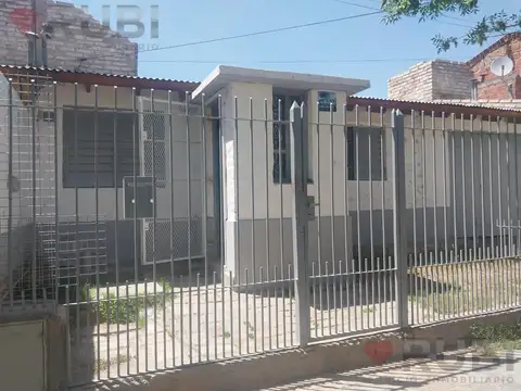 CASA EN VENTA 2 DORMITORIOS - B° GRAN NEUQUEN SUR