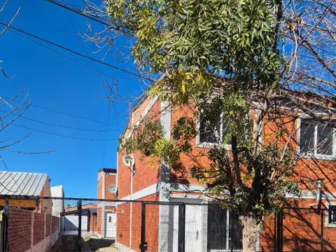 Depto Tipo Casa en Venta de 2 dormitorios