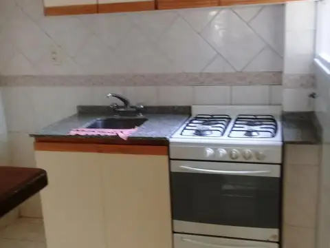 Departamento en Alquiler en Balvanera, $ 600.000