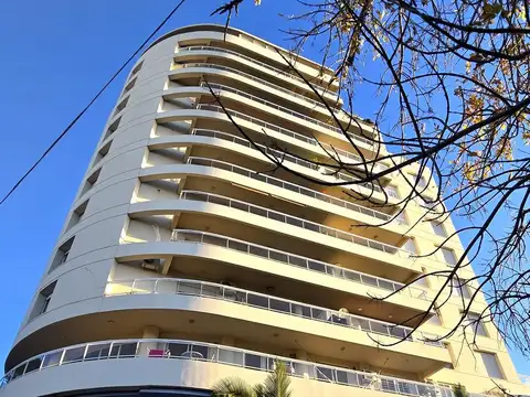 Se vende piso exclusivo de 3 Dormitorios