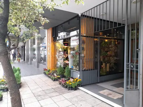 Local a la venta en Microcentro
