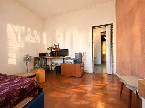 Depto Tipo Casa en Venta en Monte Castro, USD 170.000