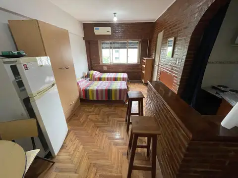 MONOAMB FUNCIONAL EN EXCELENTE UBICACIÓN 