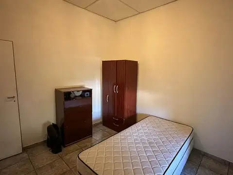 Venta Casa 5 ambientes Virrey del Pino, Jardin, Parrilla, Garage