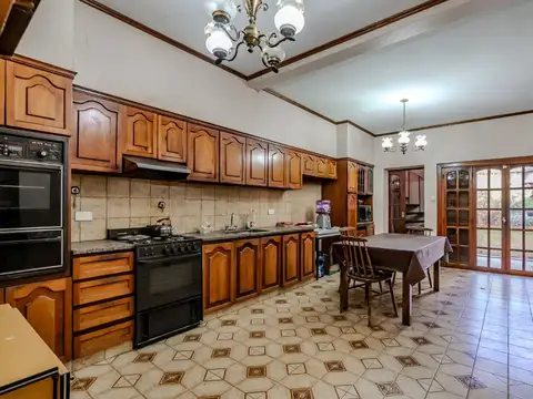 VENTA CASA 4 AMB SAN ANDRÉS PATIO COCHERAS AP CRED