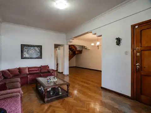 Profesor Agustín Rogelio Vidal 2800