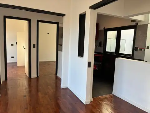Depto Tipo Casa en Venta de 3 ambientes