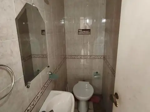 Depto Tipo Casa 4 ambientes con 4 baños