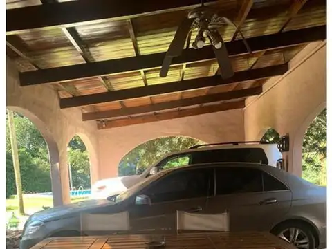 Casa 5 ambientes con 3 baños