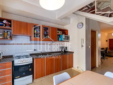 Depto Tipo Casa 4 ambientes con 3 baños