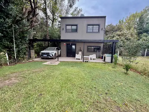 VENTA DE CASA EN JOSÉ C PAZ CON AMPLIO JARDÍN