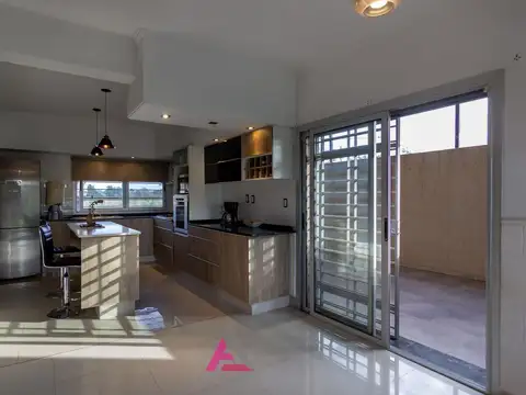 Casa en Venta en Roldan, USD 140.000