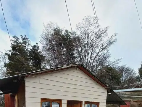 VENTA DE 2 CASAS + 2 MONOAMBIENTES | B° LOS ANDES
