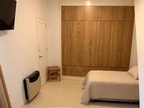 VENTA DE 2 CASAS + 2 MONOAMBIENTES | B° LOS ANDES