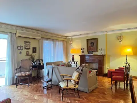 Departamento en Venta de 5 ambientes