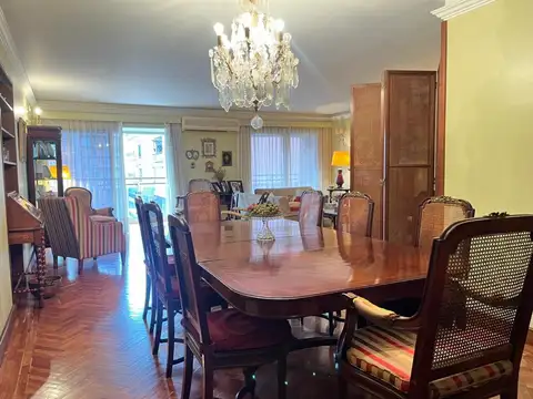 Departamento en Venta de 4 dormitorios
