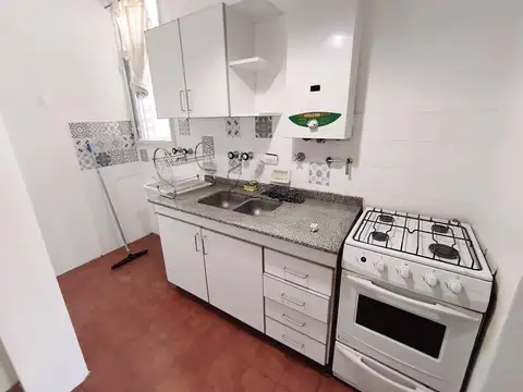 Departamento en Alquiler con 1 cocheras