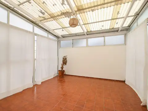 Venta Dpto 1 Amb dividido  + Patio  Palermo Chico
