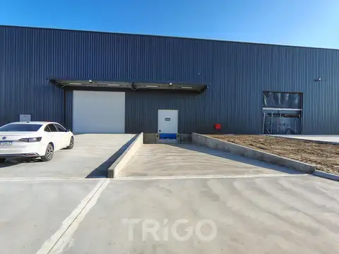 Nave Industrial Deposito Galpón de 3.920m2 en Alquiler dentro de Parque Industrial en Escobar