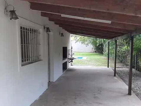 Casa en Alquiler de 2 dormitorios