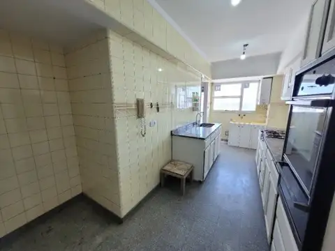 Departamento en Alquiler Temporal con 1 cocheras