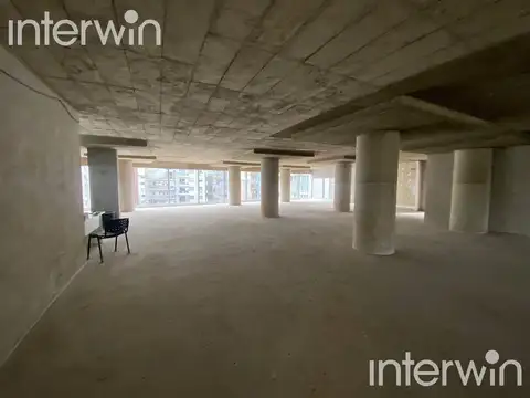 Excelente Semipiso de Oficina a estrenar en Barrio Norte con 2 Cocheras