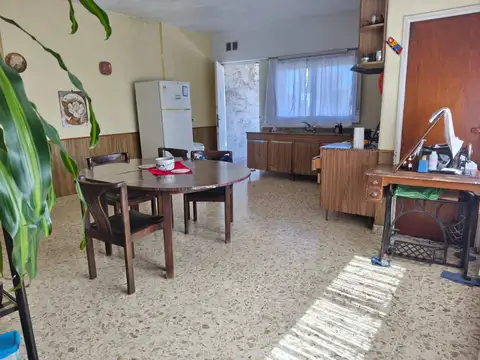 Casa en Venta en Caseros, USD 73.000