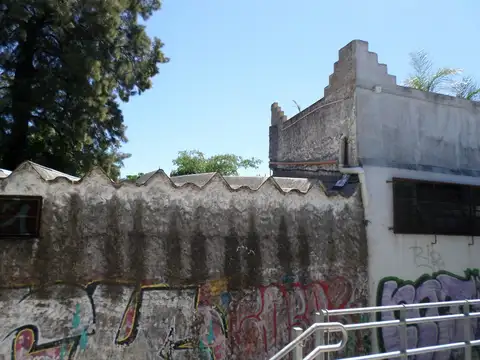 GALPÓN CON VIVIENDA
