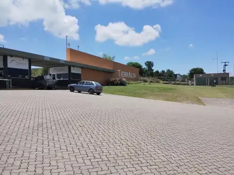 Terreno en Venta en Tierralta Comarca Serrana, USD 32.000