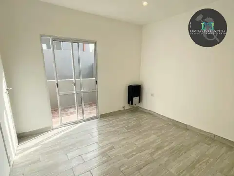 Depto Tipo Casa en Venta en San Jose, USD 54.900