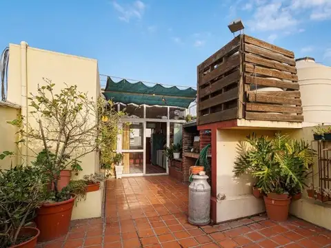 PH - 4 AMBIENTES - TERRAZA - PARRILLA - PATIO - SIN EXPENSAS - ENTRADA INDEP - PARQUE CHACABUCO