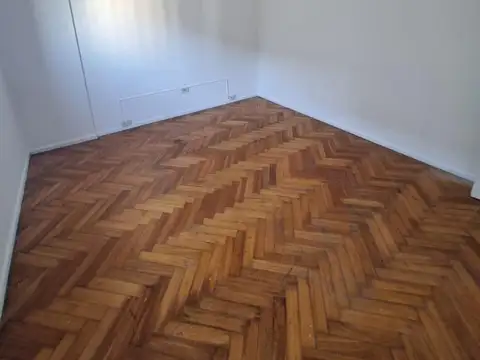 Departamento en Alquiler en Primera Junta, $ 950.000