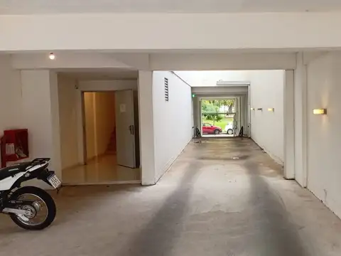 Cochera en Venta en La Plata [Cod: 7450-236]