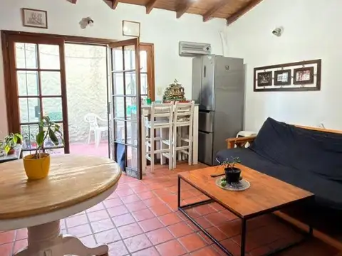 CASA EN VENTA HAEDO - APTO CREDITO
