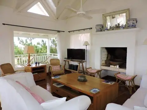 Casa en Alquiler Temporal en Punta Piedras, USD 46.500