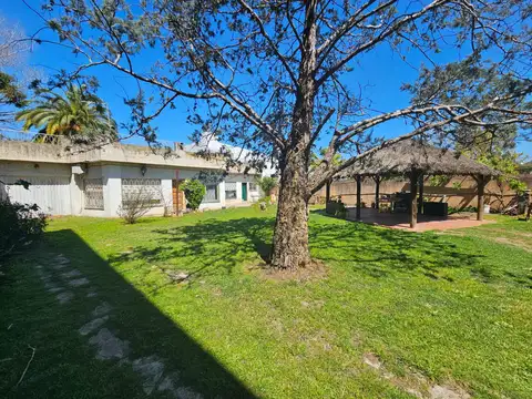Quinta en Venta en Villa Luzuriaga, USD 119.000