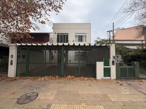 Casa a reciclar en Venta en Villa Ballester - 375 m2 lote