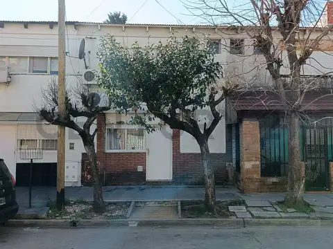 Charcas 3300, Piso 0