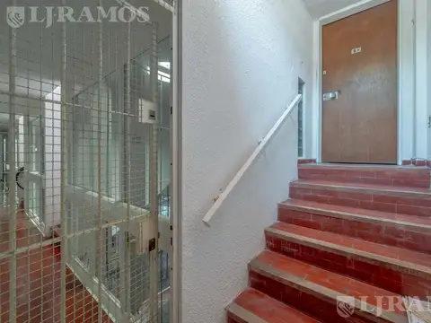 Depto Tipo Casa en Venta de 2 ambientes