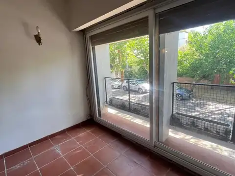 Depto Tipo Casa en Venta 40 años