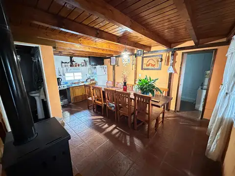 VENTA CASA CON 2 CABAÑAS EN POTRERO DE GARAY