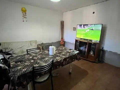 Casa con Terreno en Venta Empalme Graneros