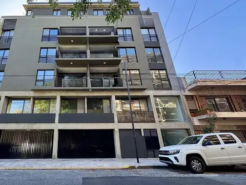 VENTA OFICINA EN BARRACAS