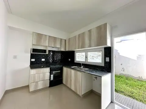 Casa 3 ambientes con 3 baños