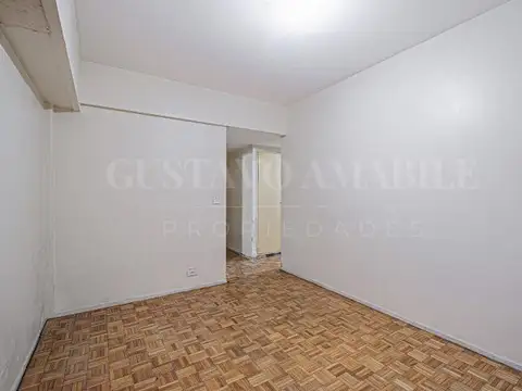 2 Ambientes a Refaccionar en Recoleta | Frente a Facultad de Medicina | Apto Profesional