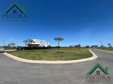 Terreno en Venta 35  mts Fondo