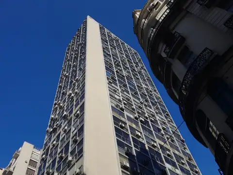 Oficina en Retiro - VISTA AL RIO - 113m2