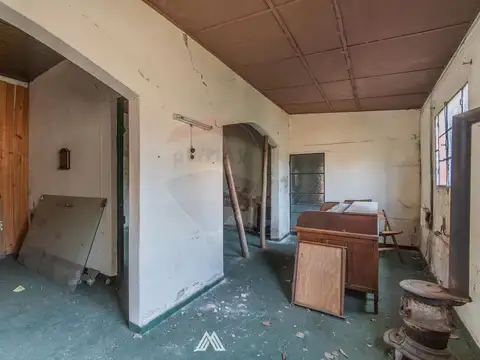 Casa 4 ambientes con 1 baño