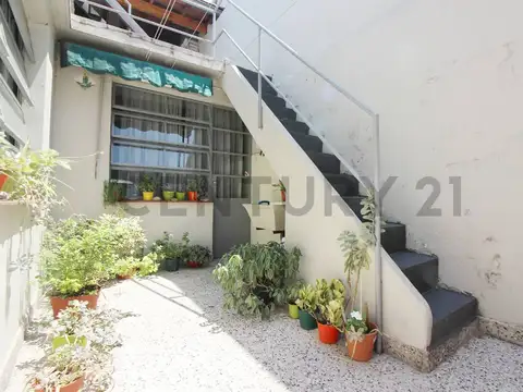 Avalos 1100, Piso 0