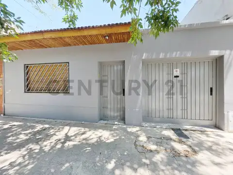 Venta Casa 4 Ambientes c/ Parrila y Terraza en Parque Chas
